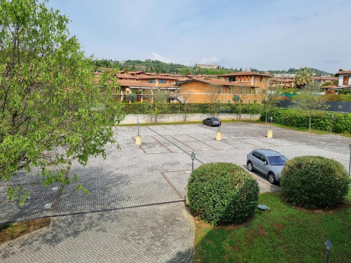 Le Terrazze Sul Lago Hotel & Residence Padenghe sul Garda Exterior foto