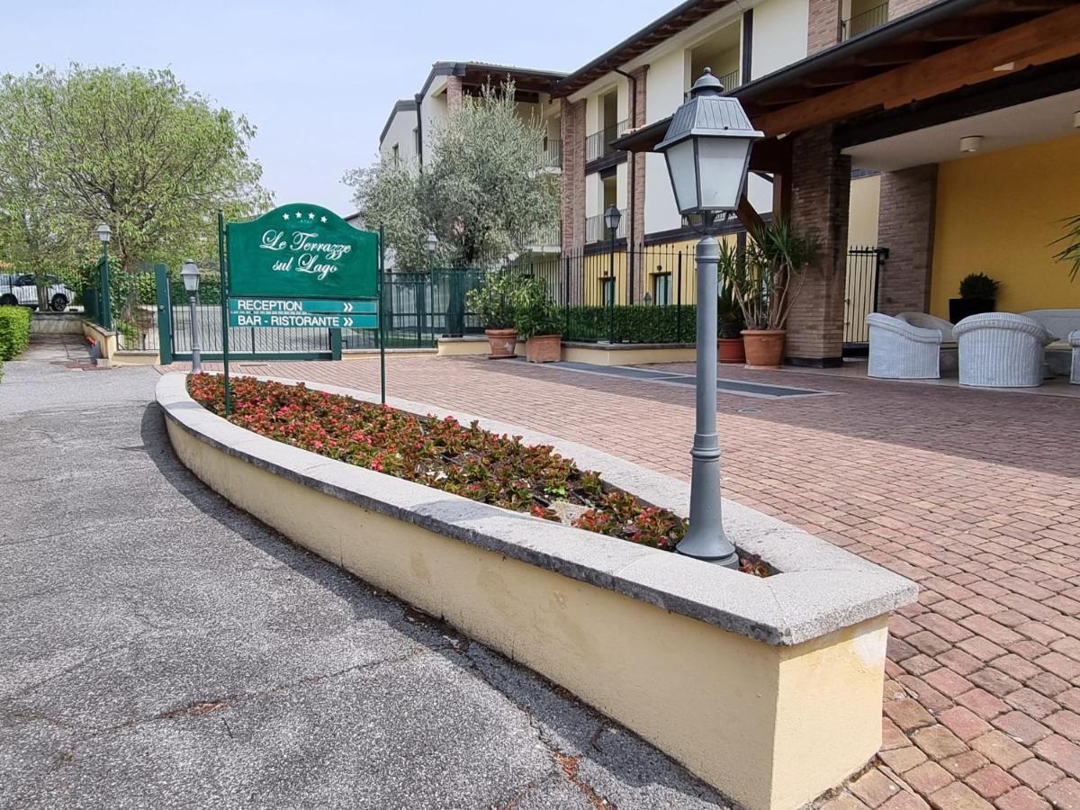 Le Terrazze Sul Lago Hotel & Residence Padenghe sul Garda Exterior foto